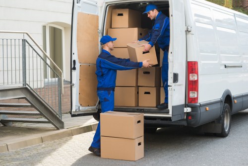 Safe loading of furniture into a moving van